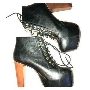 Speed Limit 98 Black Bootie High Heels